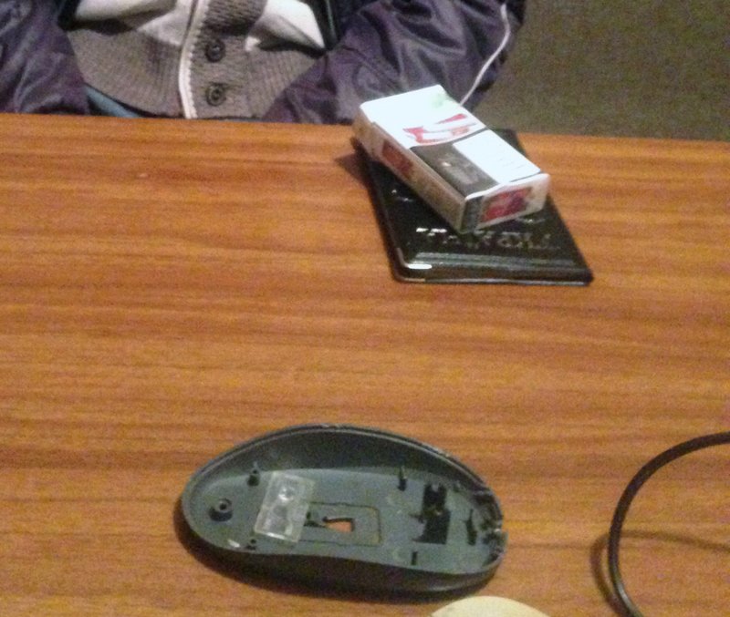 1 (2) 1 (2)