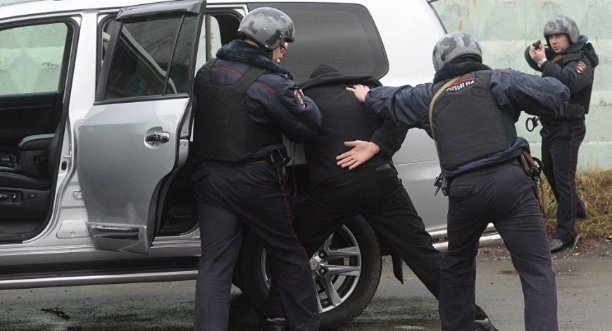 В Александровск-Сахалинском сотрудниками полиции пресечен ф..., фото-1 В Александровск-Сахалинском сотрудниками полиции пресечен факт хранения наркотика в крупном размере, фото-1