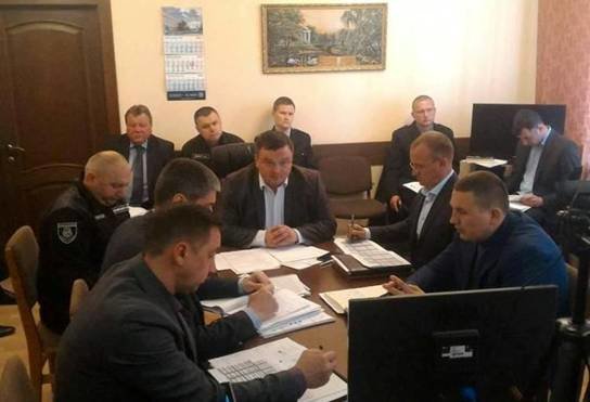 КЕРІВНИЦТВО ГОЛОВНОГО УПРАВЛІННЯ ПОЛІЦІЇ КИЇВЩИНИ ЗАПОЧАТКУ..., фото-1 КЕРІВНИЦТВО ГОЛОВНОГО УПРАВЛІННЯ ПОЛІЦІЇ КИЇВЩИНИ ЗАПОЧАТКУВАЛО ВИЇЗНІ ВІДЕО СЕЛЕКТОРНІ НАРАДИ, фото-1