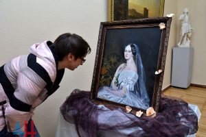 художественный-музей-полотно-выдающегося-русского-живописца-Тимофея... художественный-музей-полотно-выдающегося-русского-живописца-Тимофея-Неффа-«Портрет-женщины-с-газовой-фатой»-6-300x200