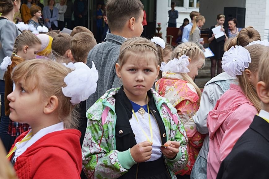В школах Новополоцка и Полоцка прозвенели последние звонки. ФОТОФАКТ, фото-9