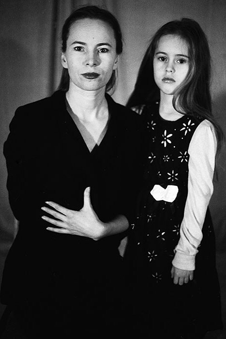 Yanina with daughter 10